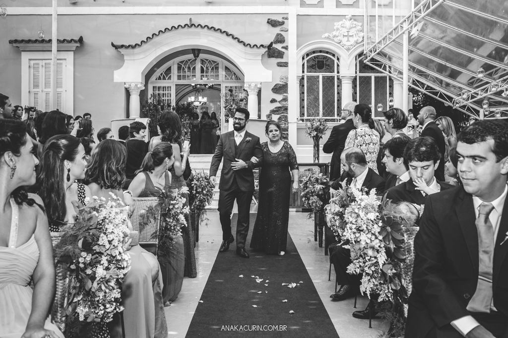 Casamento da Manu e do Bruno no Espaço 1 no Alto da Boavista no Rio de Janeiro, fotografado por Ana Kacurin