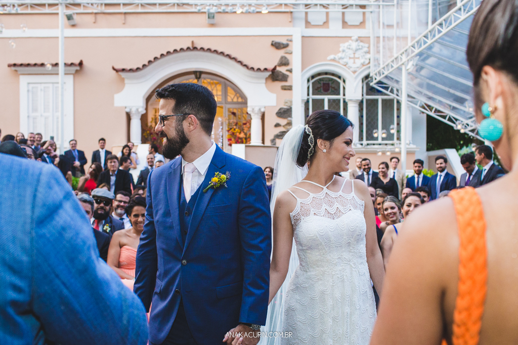 Casamento da Manu e do Bruno no Espaço 1 no Alto da Boavista no Rio de Janeiro, fotografado por Ana Kacurin