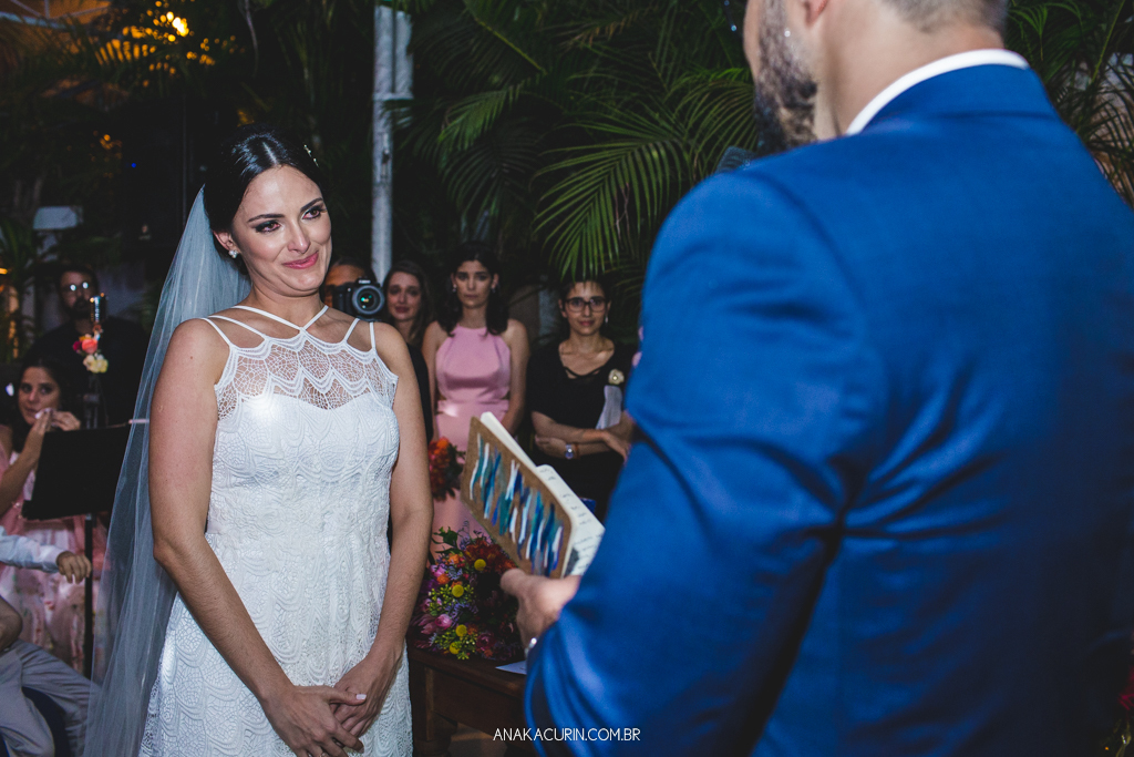 Casamento da Manu e do Bruno no Espaço 1 no Alto da Boavista no Rio de Janeiro, fotografado por Ana Kacurin