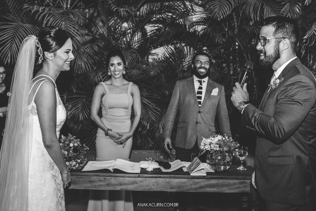 Casamento da Manu e do Bruno no Espaço 1 no Alto da Boavista no Rio de Janeiro, fotografado por Ana Kacurin