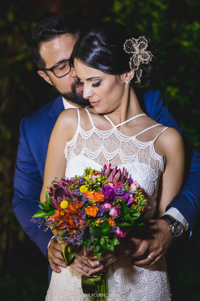 Casamento da Manu e do Bruno no Espaço 1 no Alto da Boavista no Rio de Janeiro, fotografado por Ana Kacurin