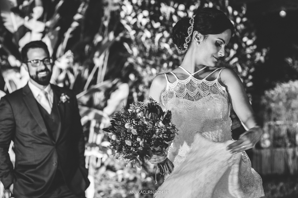 Casamento da Manu e do Bruno no Espaço 1 no Alto da Boavista no Rio de Janeiro, fotografado por Ana Kacurin