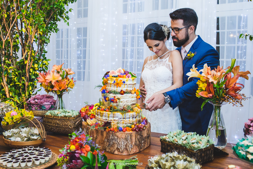 Casamento da Manu e do Bruno no Espaço 1 no Alto da Boavista no Rio de Janeiro, fotografado por Ana Kacurin