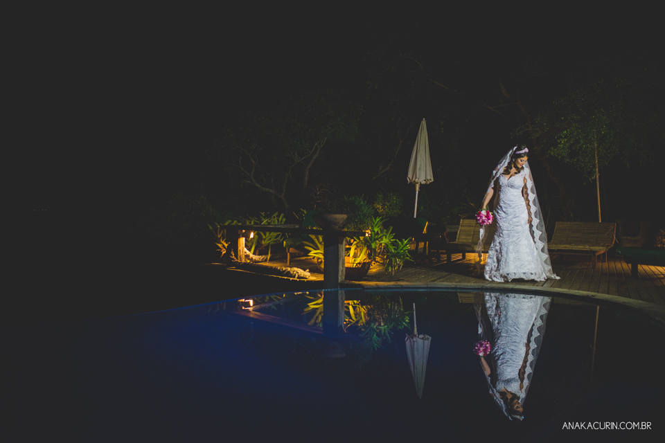 Casamento da noiva Érika e do noivo Leonardo, na Vila Militar de São Pedro da Aldeia. Fotografia por Ana Kacurin. Filmagem por Kim Derick Filmes.