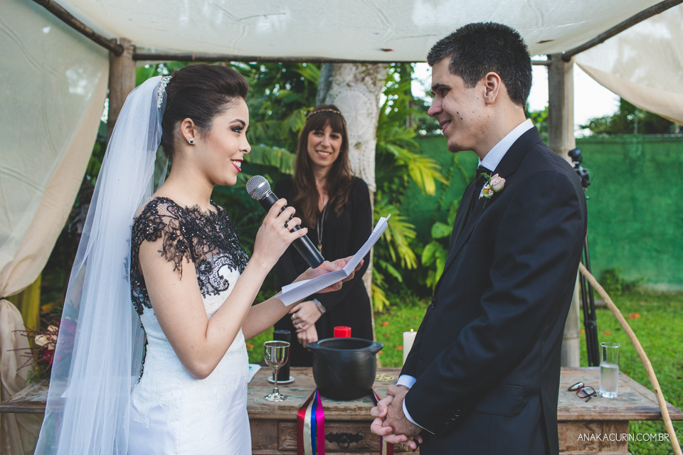 Ana Kacurin, casamento, casamento ao ar livre, casamento celta, Casamento Colorido, casamento de dia, casamento diurno, casamento wicca, casamento wiccano, casório, dark, gótico, Handfasting, Hotel Atlântico Sul, Kim Derick Filmes, Luiza e Evandro