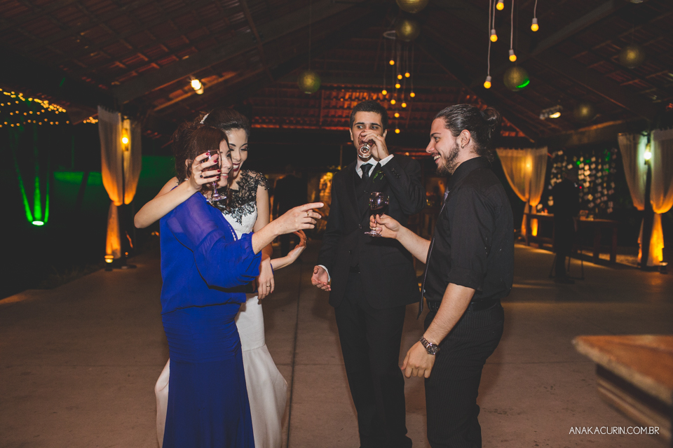 Ana Kacurin, casamento, casamento ao ar livre, casamento celta, Casamento Colorido, casamento de dia, casamento diurno, casamento wicca, casamento wiccano, casório, dark, gótico, Handfasting, Hotel Atlântico Sul, Kim Derick Filmes, Luiza e Evandro