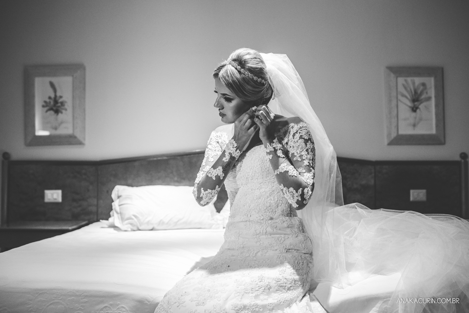 Casamento da Thamiris e do Igor, que aconteceu no Coliseum, na cidade do Rio de Janeiro, fotografado pela Ana Kacurin