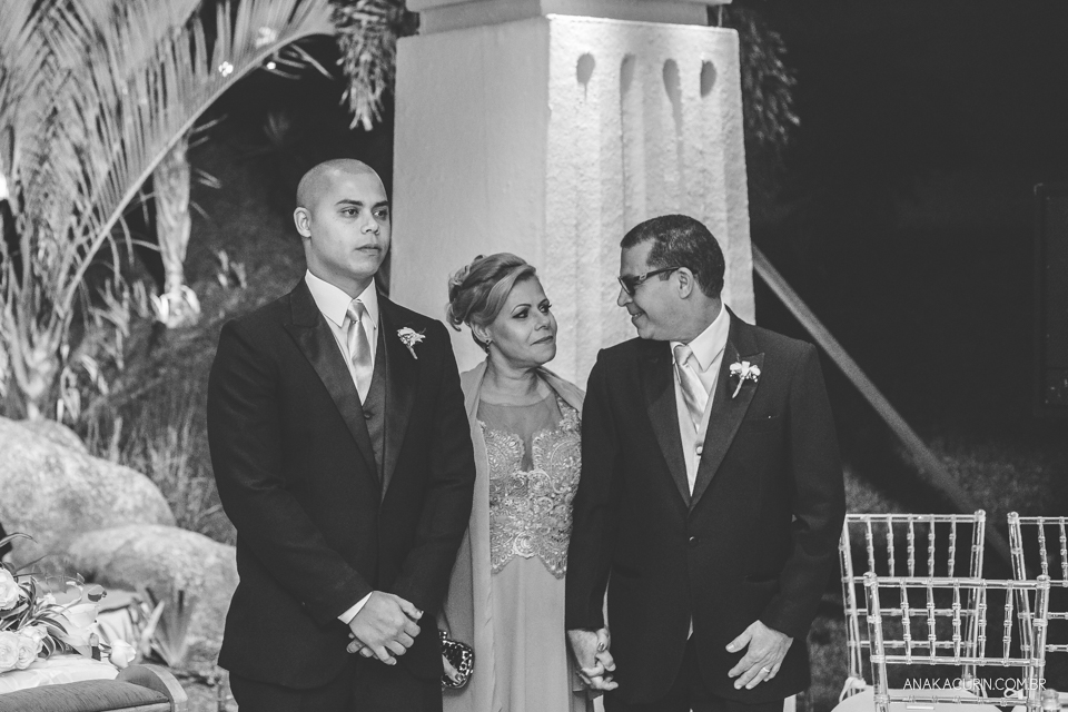 Casamento da Thamiris e do Igor, que aconteceu no Coliseum, na cidade do Rio de Janeiro, fotografado pela Ana KacurinCasamento da Thamiris e do Igor, que aconteceu no Coliseum, na cidade do Rio de Janeiro, fotografado pela Ana KacurinCasamento da Thamiris