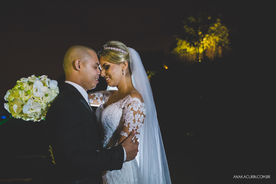 Casamento da Thamiris e do Igor, que aconteceu no Coliseum, na cidade do Rio de Janeiro, fotografado pela Ana Kacurin