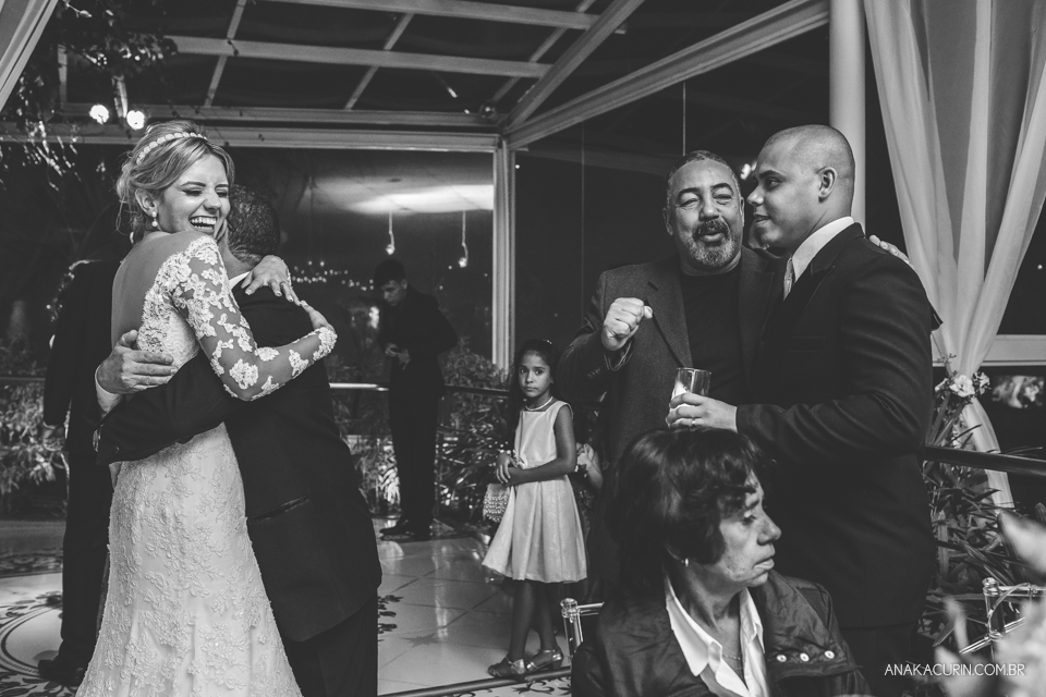 Casamento da Thamiris e do Igor, que aconteceu no Coliseum, na cidade do Rio de Janeiro, fotografado pela Ana Kacurin