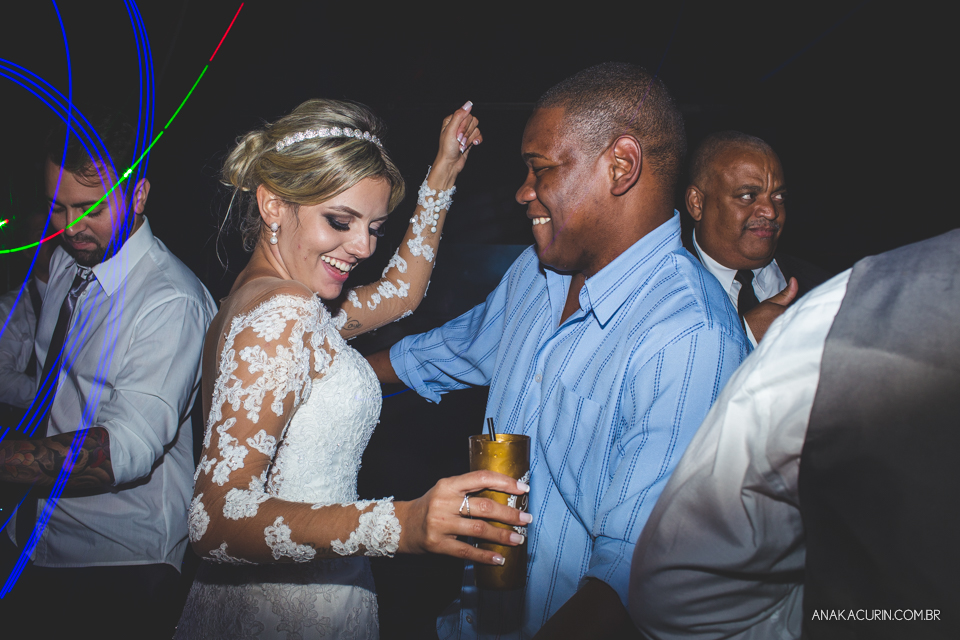 Casamento da Thamiris e do Igor, que aconteceu no Coliseum, na cidade do Rio de Janeiro, fotografado pela Ana Kacurin