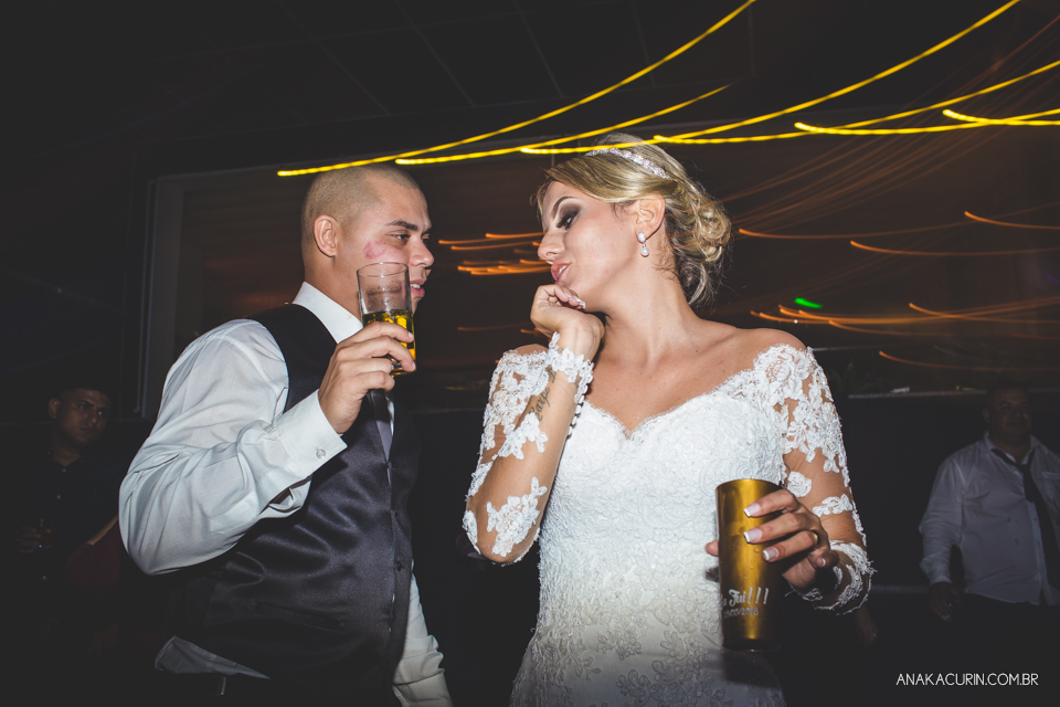 Casamento da Thamiris e do Igor, que aconteceu no Coliseum, na cidade do Rio de Janeiro, fotografado pela Ana Kacurin