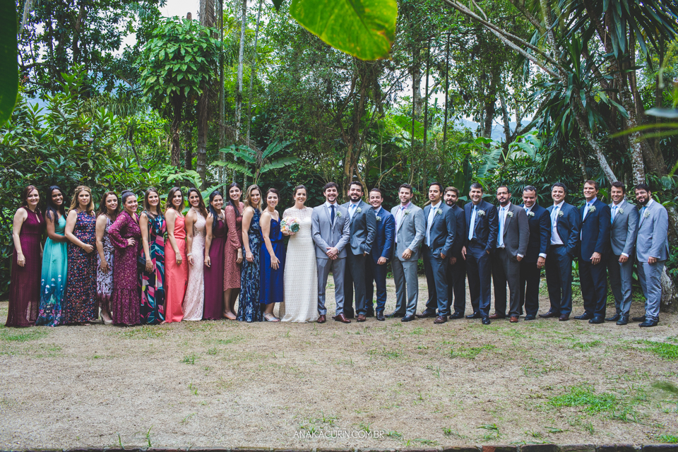 Casamento Mini Wedding da Bruna e Pablo que aconteceu no Restaurante Quinta, em Vargem Grande, Rio de Janeiro, Fotografia de casamento por Ana Kacurin. Casamento de dia, ao ar livre.