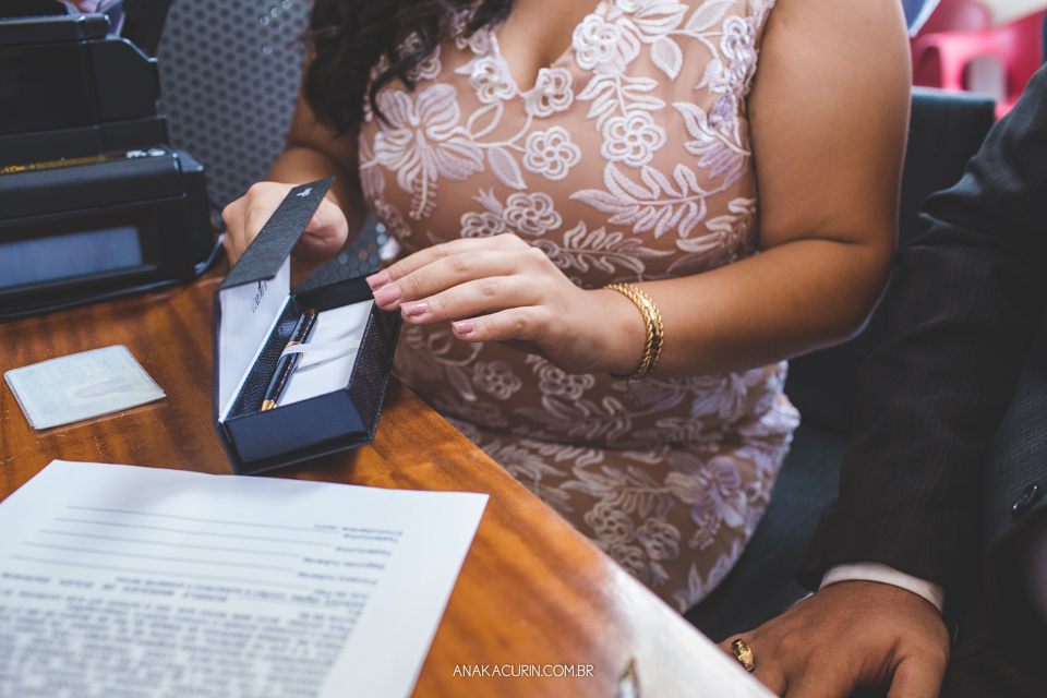 Casamento no Civil de Luiza e Phillipe, no cartório do Shopping DownTown e recepção no Restaurante Pagum na Barra da Tijuca, fotografado por Ana Kacurin.