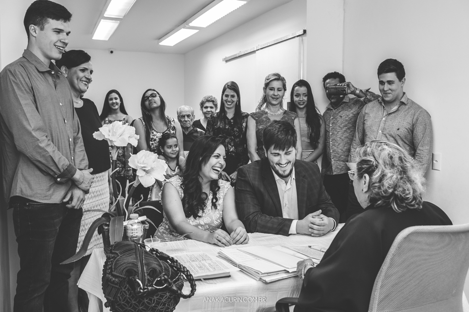 Casamento no Civil de Luiza e Phillipe, no cartório do Shopping DownTown e recepção no Restaurante Pagum na Barra da Tijuca, fotografado por Ana Kacurin.