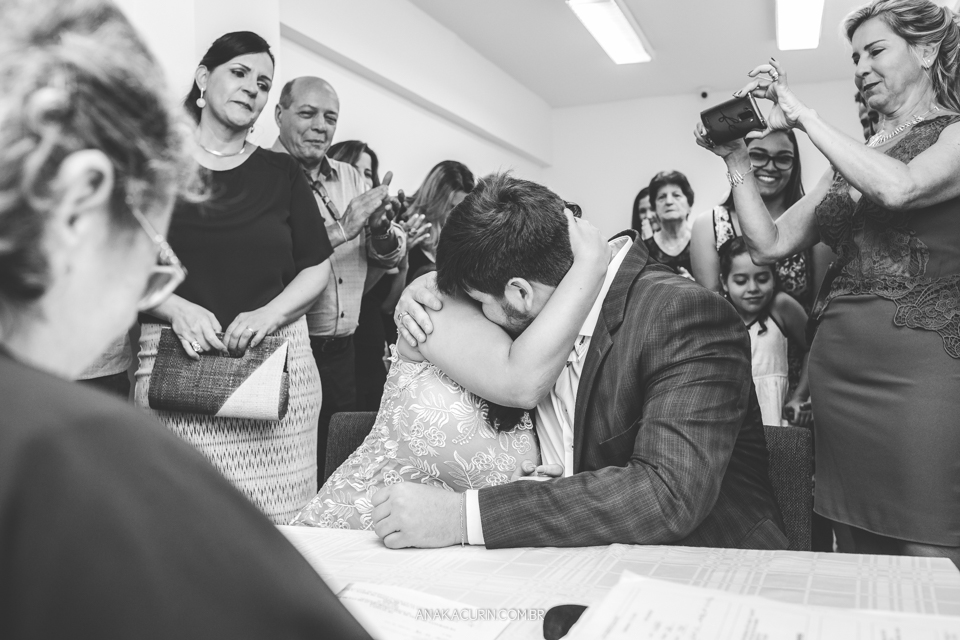 Casamento no Civil de Luiza e Phillipe, no cartório do Shopping DownTown e recepção no Restaurante Pagum na Barra da Tijuca, fotografado por Ana Kacurin.