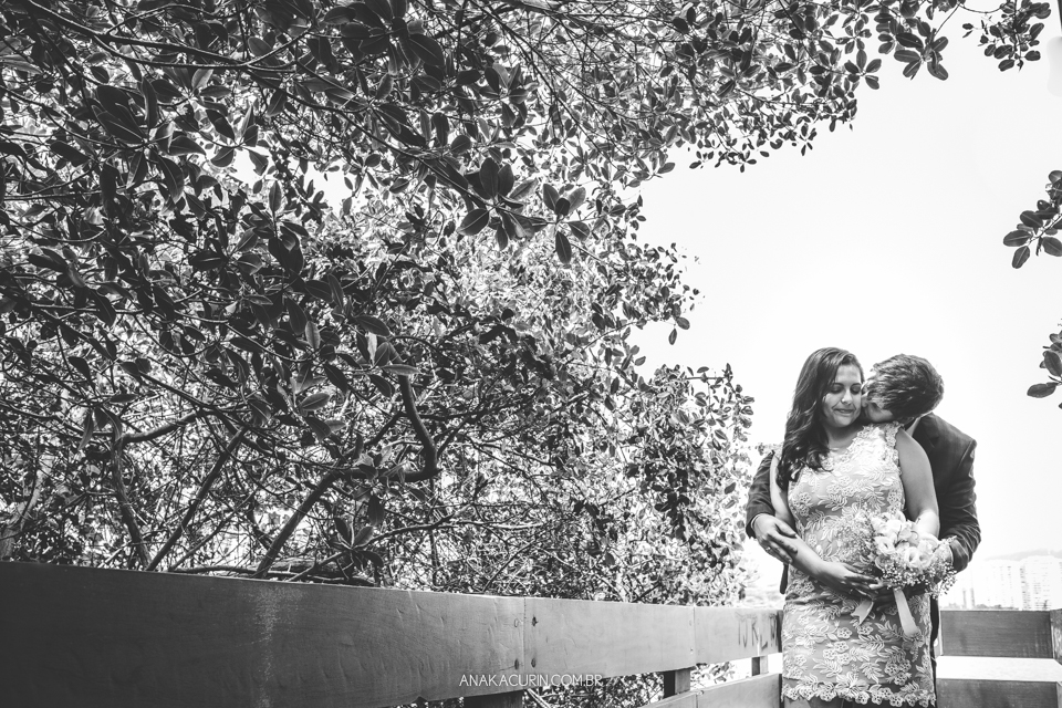 Casamento no Civil de Luiza e Phillipe, no cartório do Shopping DownTown e recepção no Restaurante Pagum na Barra da Tijuca, fotografado por Ana Kacurin.