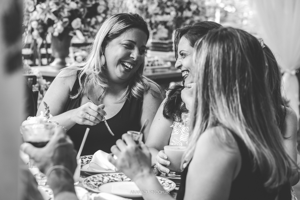 Casamento no Civil de Luiza e Phillipe, no cartório do Shopping DownTown e recepção no Restaurante Pagum na Barra da Tijuca, fotografado por Ana Kacurin.