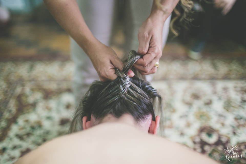 Casamento da Débora e do Esley que aconteceu na Capela do Colério Militar no RJ e festa no Clube Militar na Cinelândia, fotografado por Ana Kacurin, fotógrafa de casamentos no Rio de Janeiro.