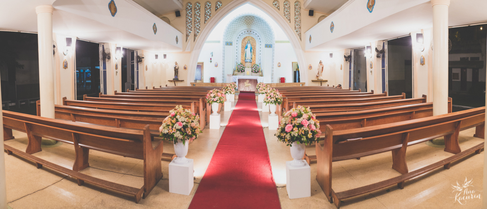 Casamento da Débora e do Esley que aconteceu na Capela do Colério Militar no RJ e festa no Clube Militar na Cinelândia, fotografado por Ana Kacurin, fotógrafa de casamentos no Rio de Janeiro.