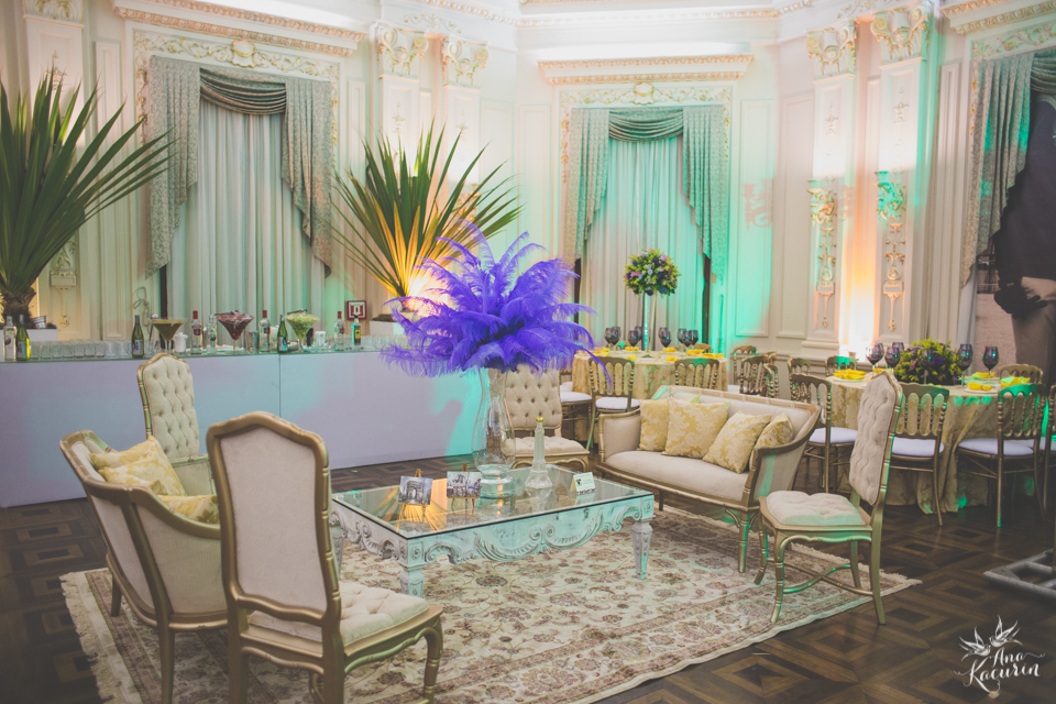 Casamento da Débora e do Esley que aconteceu na Capela do Colério Militar no RJ e festa no Clube Militar na Cinelândia, fotografado por Ana Kacurin, fotógrafa de casamentos no Rio de Janeiro.