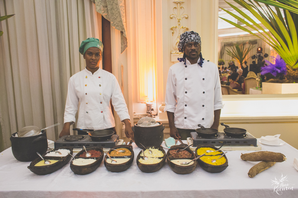 Casamento da Débora e do Esley que aconteceu na Capela do Colério Militar no RJ e festa no Clube Militar na Cinelândia, fotografado por Ana Kacurin, fotógrafa de casamentos no Rio de Janeiro.