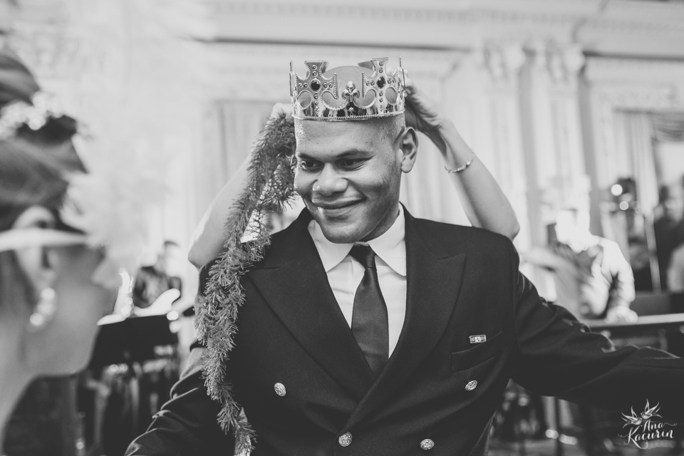 Casamento da Débora e do Esley que aconteceu na Capela do Colério Militar no RJ e festa no Clube Militar na Cinelândia, fotografado por Ana Kacurin, fotógrafa de casamentos no Rio de Janeiro.