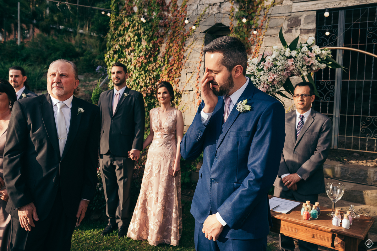 daniela radavelli fotografia casamento externo cerimônia de casamento la casa piemont aia pet dog aia chevrolet pick-up carro antigo 