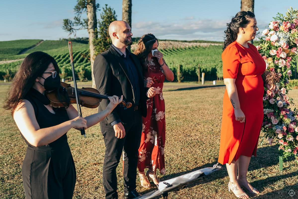 casamento na vinícola Luiz Argenta daniela radavelli fotografia casamento ao ar livre cerimonia externa de casamento casando na vinícola 