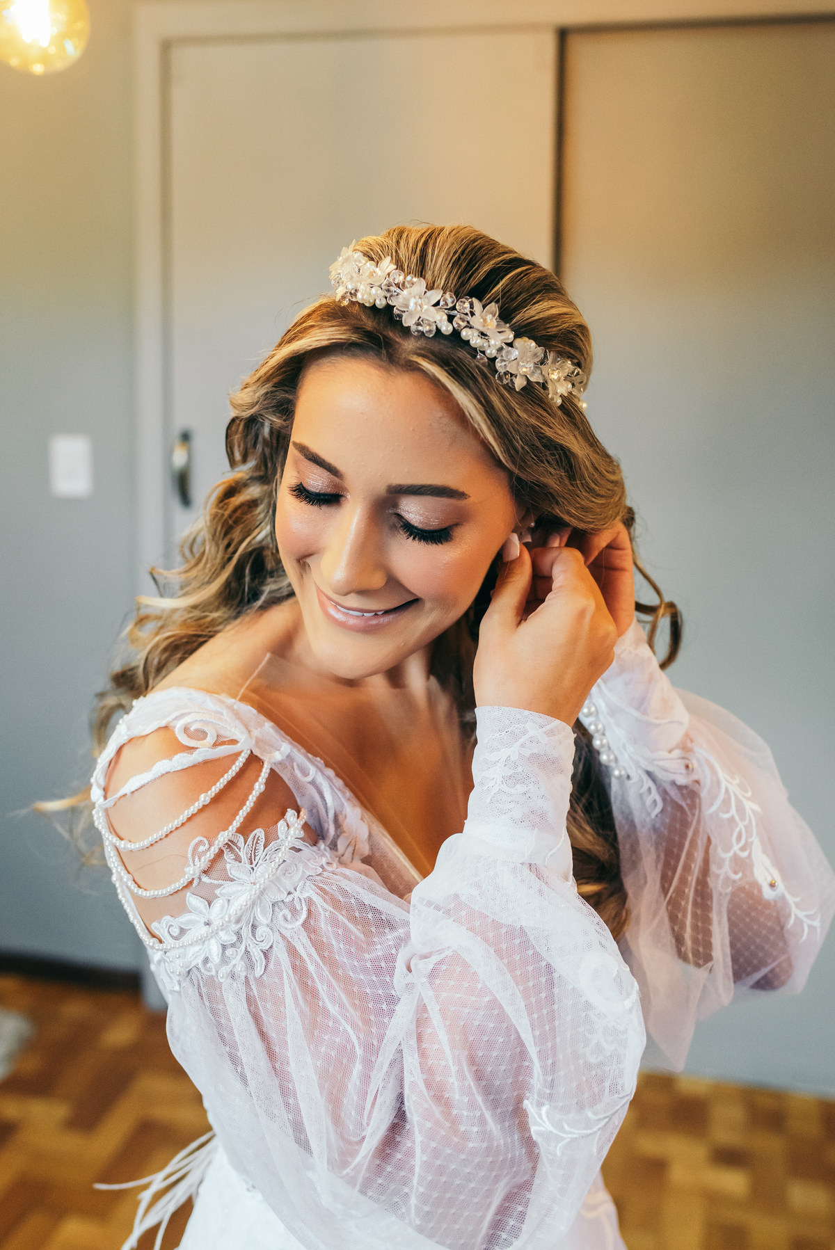 casamento de dia daniela radavelli fotógrafa na serra gaucha vestido de noiva verão festa de casamento com piscina cerimonia de casamento externa casamento em Ijuí villa bento 