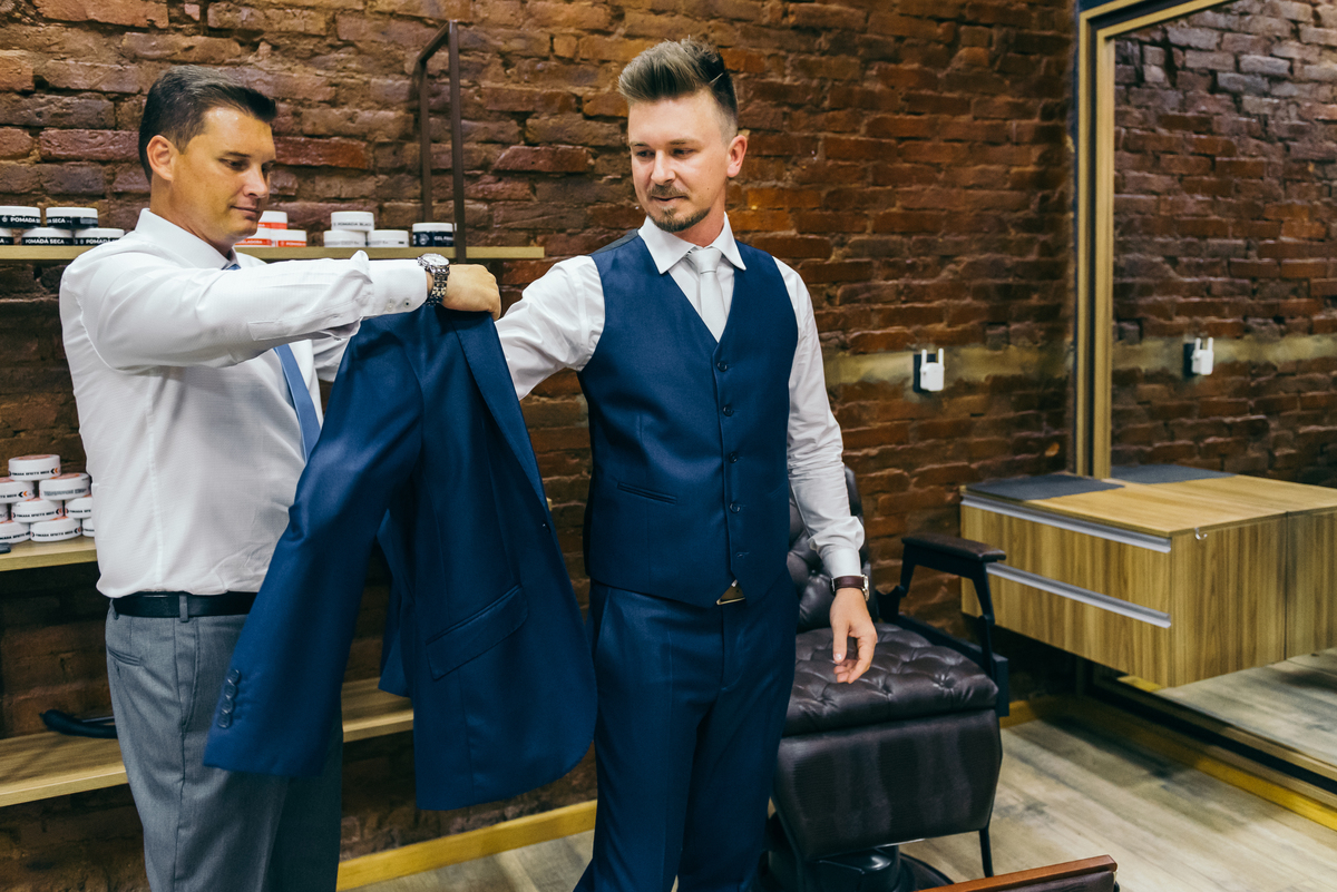 casamento de dia daniela radavelli fotógrafa na serra gaucha vestido de noiva verão festa de casamento com piscina cerimonia de casamento externa casamento em Ijuí villa bento 