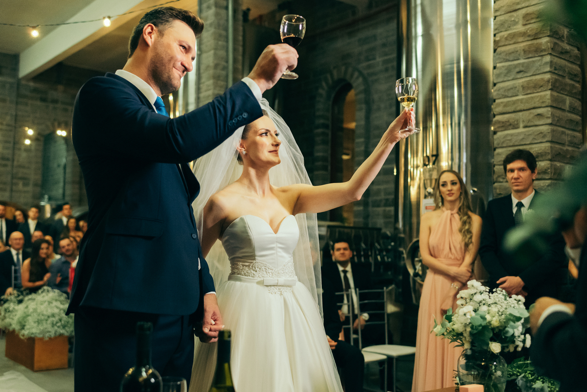 hotel spa do vinho aonde casar no vale dos vinhedos daniela radavelli fotografa de casamento na serra gaucha cave de pedra casamento na vinicola 