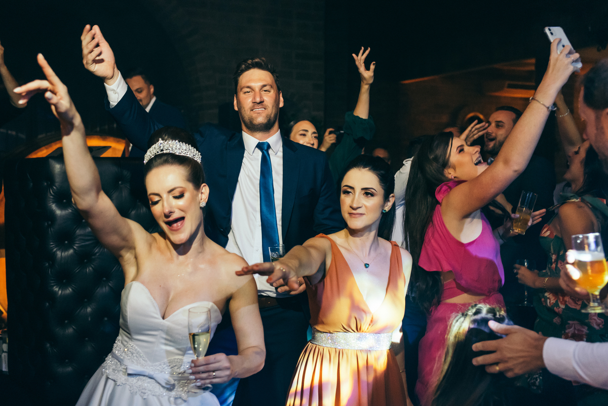 hotel spa do vinho aonde casar no vale dos vinhedos daniela radavelli fotografa de casamento na serra gaucha cave de pedra casamento na vinicola 