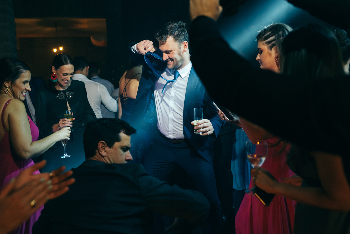 hotel spa do vinho aonde casar no vale dos vinhedos daniela radavelli fotografa de casamento na serra gaucha cave de pedra casamento na vinicola 