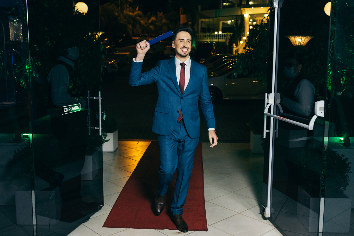 festa de formatura formando em administração decoração de formatura daniela radavelli fotografia espaço nobre caxias do sul fotos de formatura