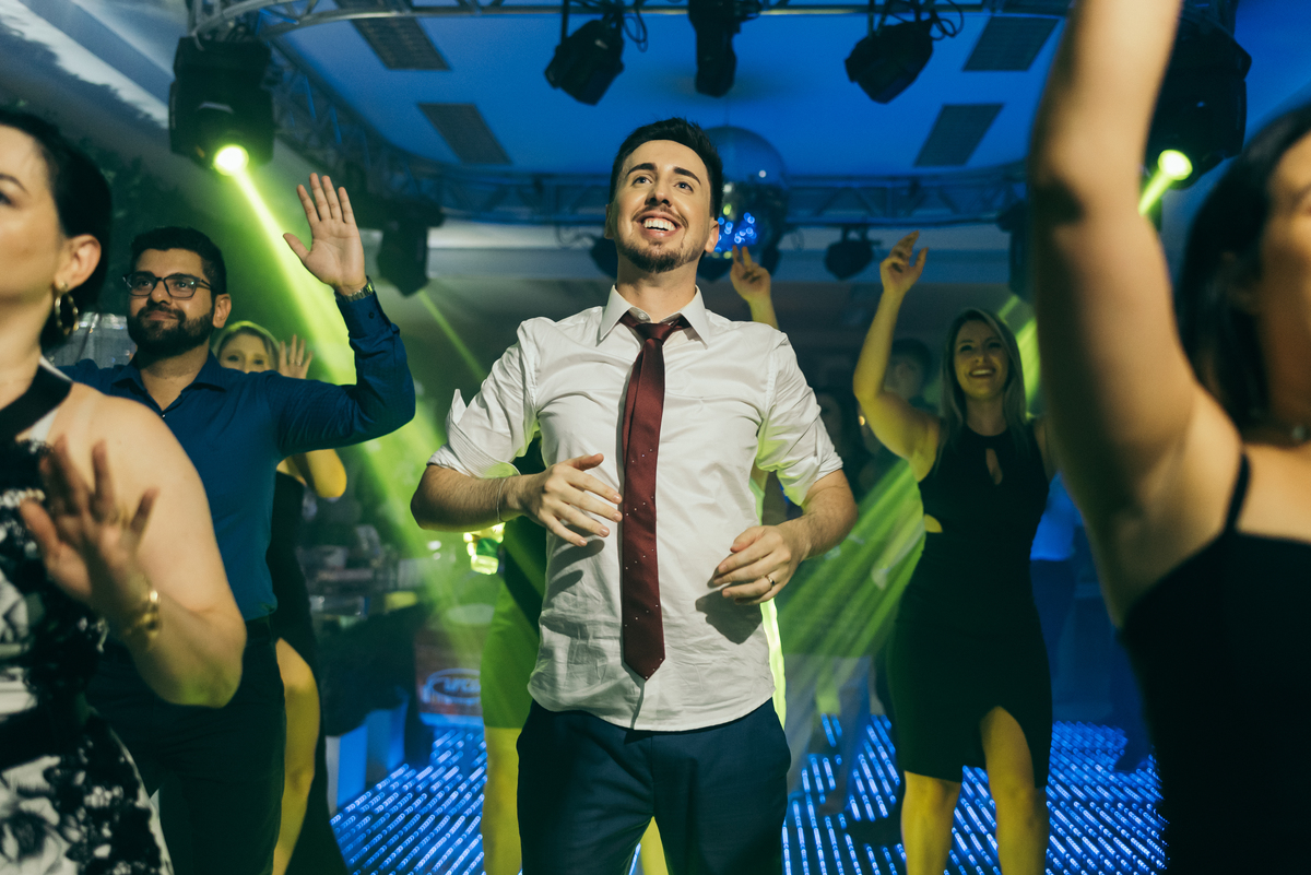 festa de formatura formando em administração decoração de formatura daniela radavelli fotografia espaço nobre caxias do sul fotos de formatura