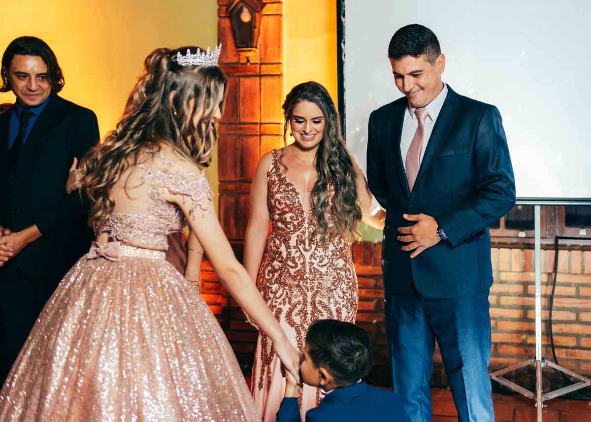 festa 15 anos daniela radavelli fotografia fotos de 15 anos fotografa de 15 anos  debutante fotos de debutante vestido de 15 anos festa de 15 anos princesa make de 15 anos 