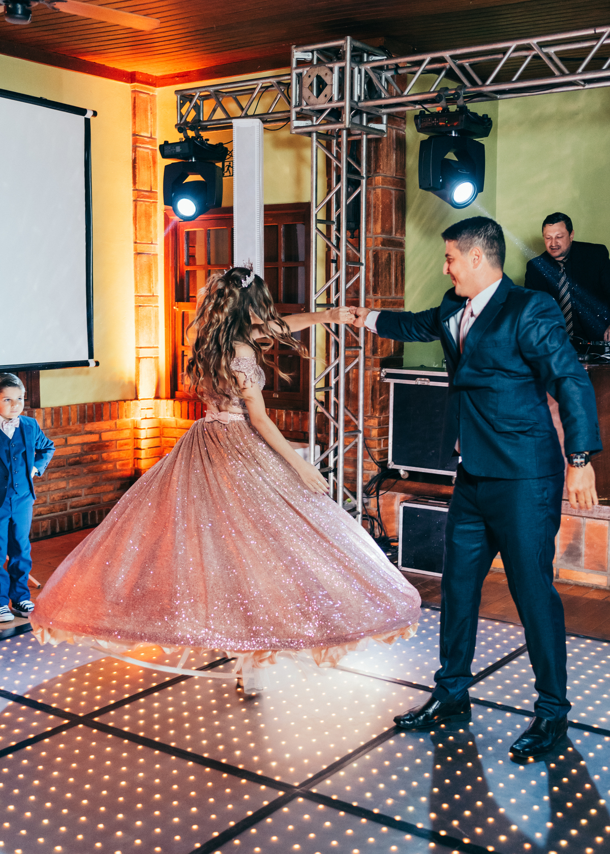 festa 15 anos daniela radavelli fotografia fotos de 15 anos fotografa de 15 anos  debutante fotos de debutante vestido de 15 anos festa de 15 anos princesa make de 15 anos 