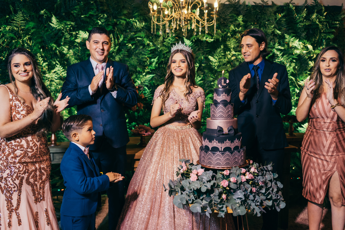 festa 15 anos daniela radavelli fotografia fotos de 15 anos fotografa de 15 anos  debutante fotos de debutante vestido de 15 anos festa de 15 anos princesa make de 15 anos 