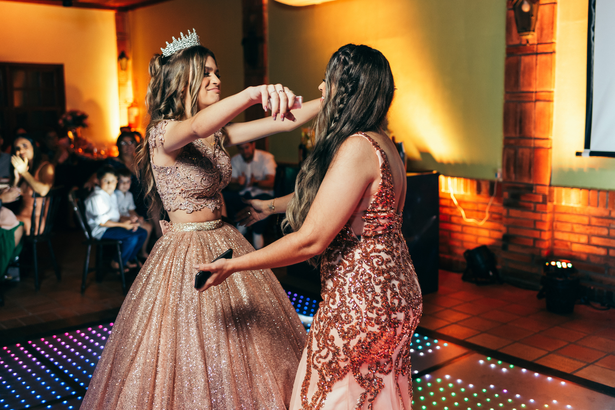 festa 15 anos daniela radavelli fotografia fotos de 15 anos fotografa de 15 anos  debutante fotos de debutante vestido de 15 anos festa de 15 anos princesa make de 15 anos 