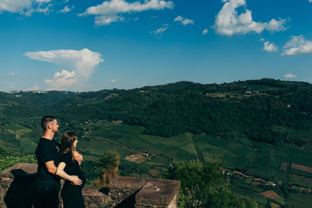ensaio gestante daniela radavelli fotografia vinícola estrelas do brasil ensaio na vinícola bento gonçalves