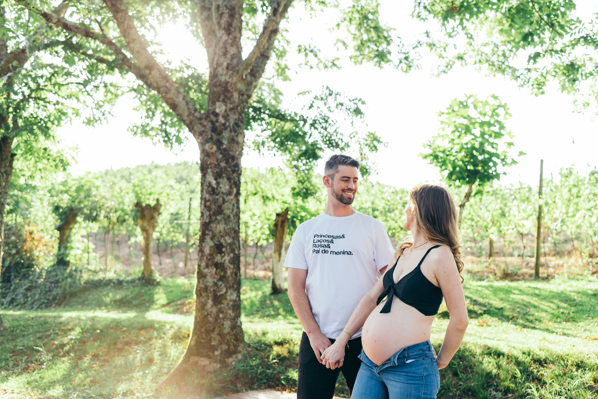 ensaio gestante daniela radavelli fotografia vinícola estrelas do brasil ensaio na vinícola bento gonçalves