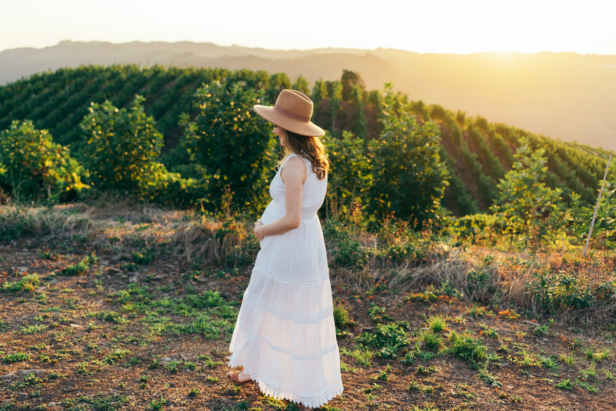 ensaio gestante daniela radavelli fotografia vinícola estrelas do brasil ensaio na vinícola bento gonçalves