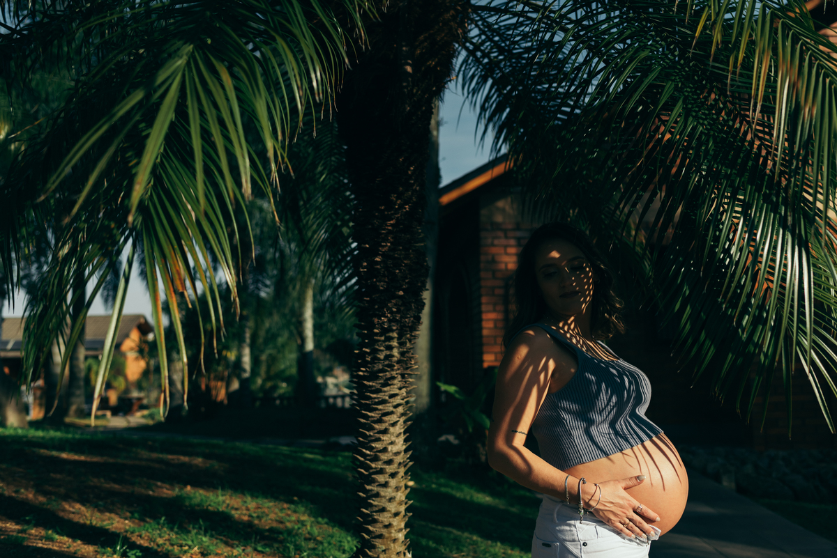 ensaio de gestante ensaio na vinicola casa valduga daniela radavelli fotografia look de gestante  ensaio gestante vale dos vinhedos ensaio a espera de gemeos