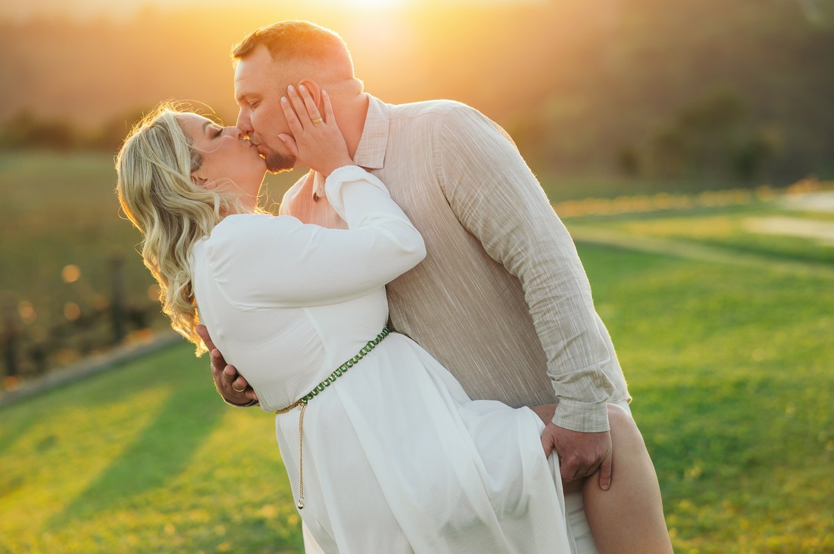 ensaio de casal, ensaio pré wedding daniela radavelli fotografia  vinícola don guerino fotografa na serra gaúcha fotógrafa de casamento 