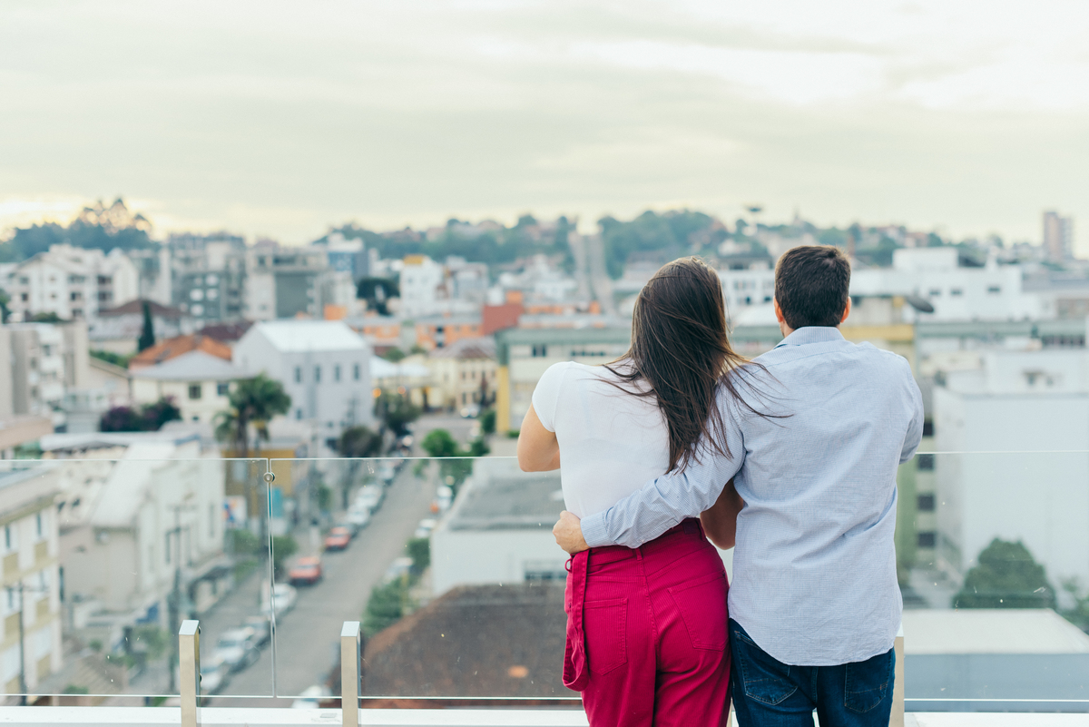ensaio de casal ensaio pré wedding daniela radavelli fotografia fotografa na serra gaúcha fotógrafa de casamento ensaio no vale dos vinhedos serra gaúcha foto nas alturas