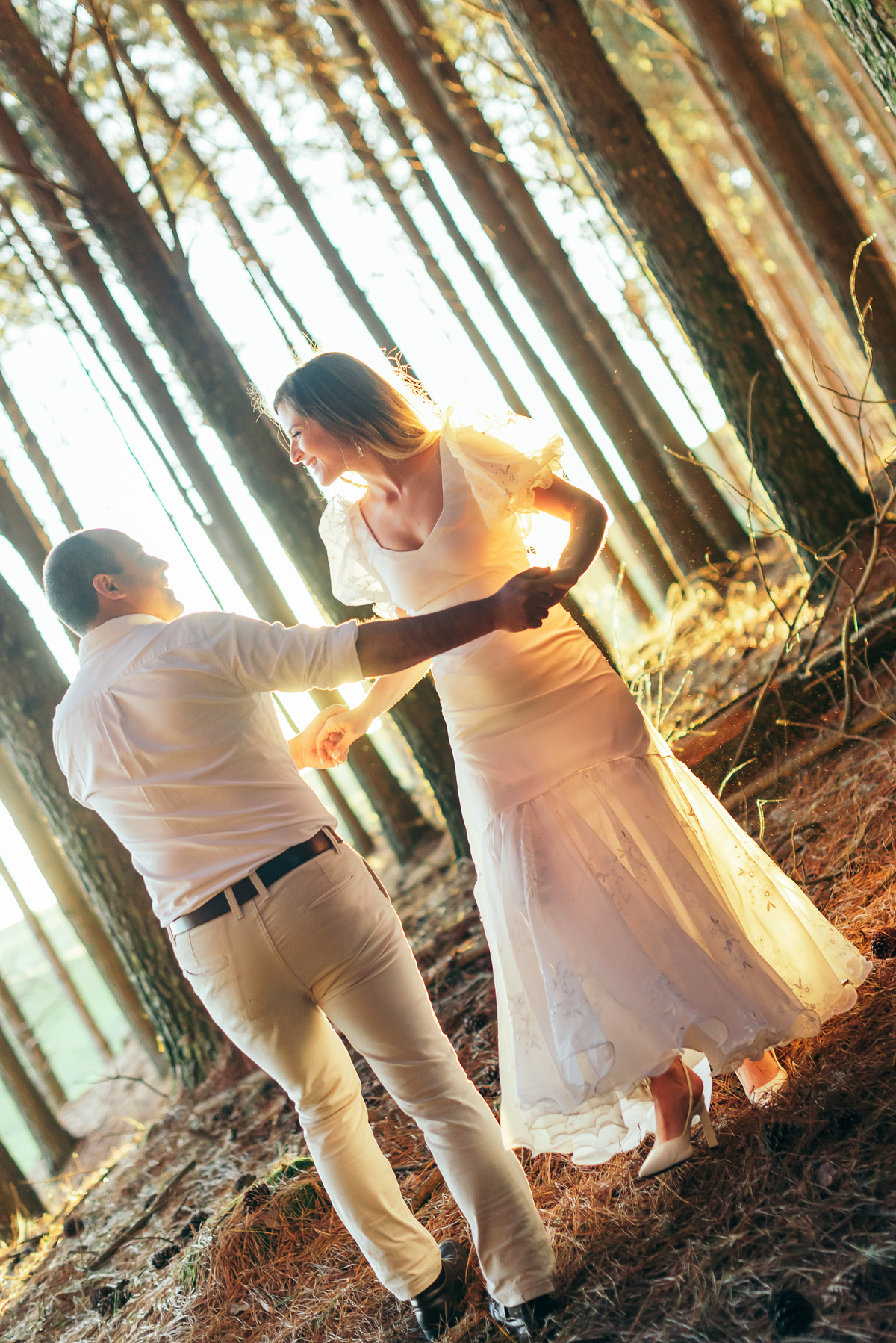 ensaio pré wedding daniela radavelli fotografia ensaio de casal ensaio pré casamento ensaio no bosque fotos no por do sol