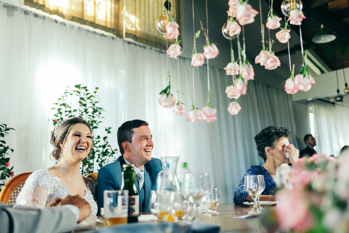 casamento de dia daniela radavelli fotógrafa na serra gaucha vestido de noiva cerimonia de casamento intimista casamento em garibaldi