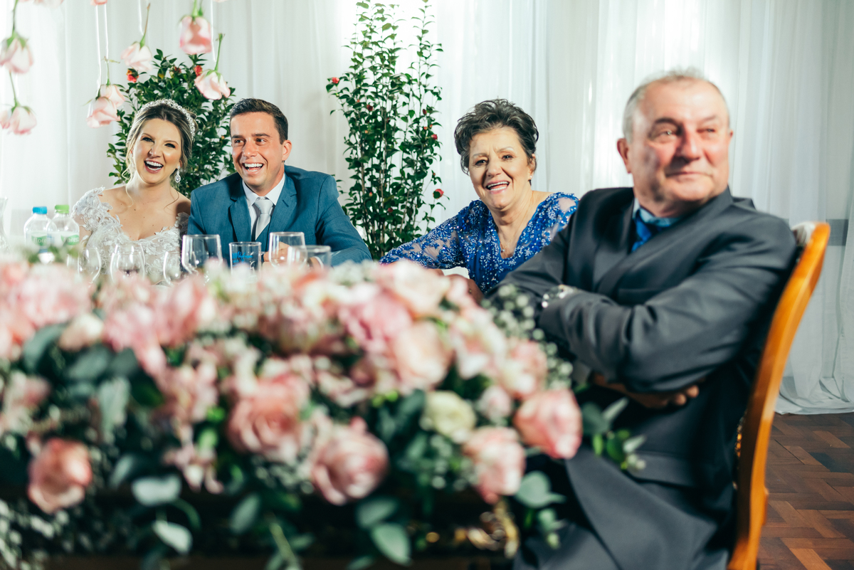 casamento de dia daniela radavelli fotógrafa na serra gaucha vestido de noiva cerimonia de casamento intimista casamento em garibaldi