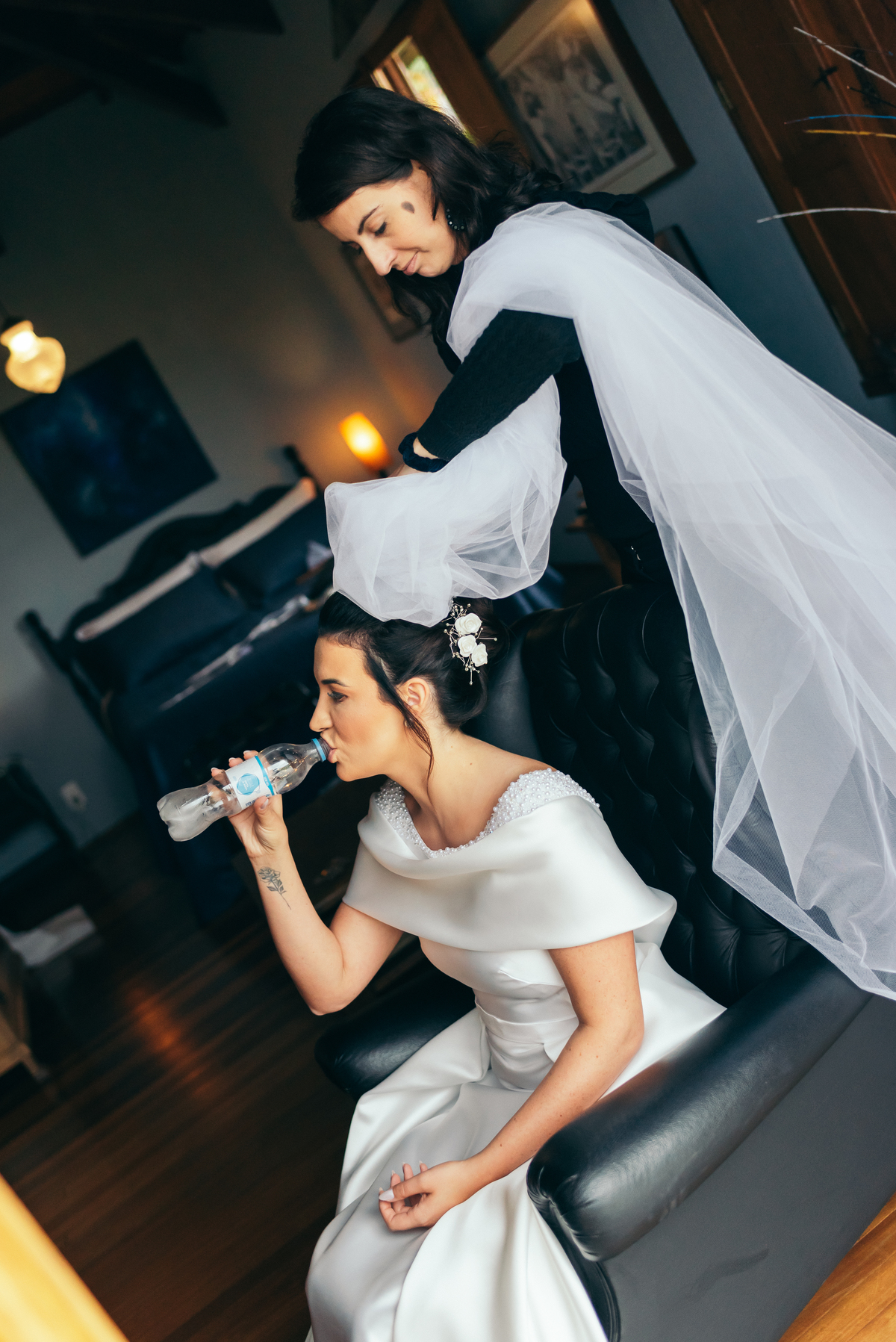 Making of noiva make de noiva cabelo de noiva vestido de noiva casamento na igreja daniela radavelli fotografia  